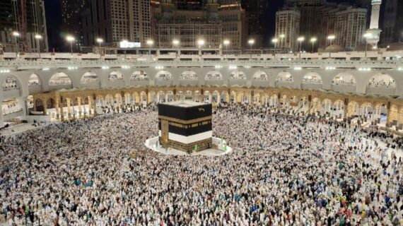 Biaya Haji Plus dan Furoda dalam Rupiah Madinah Iman Wisata